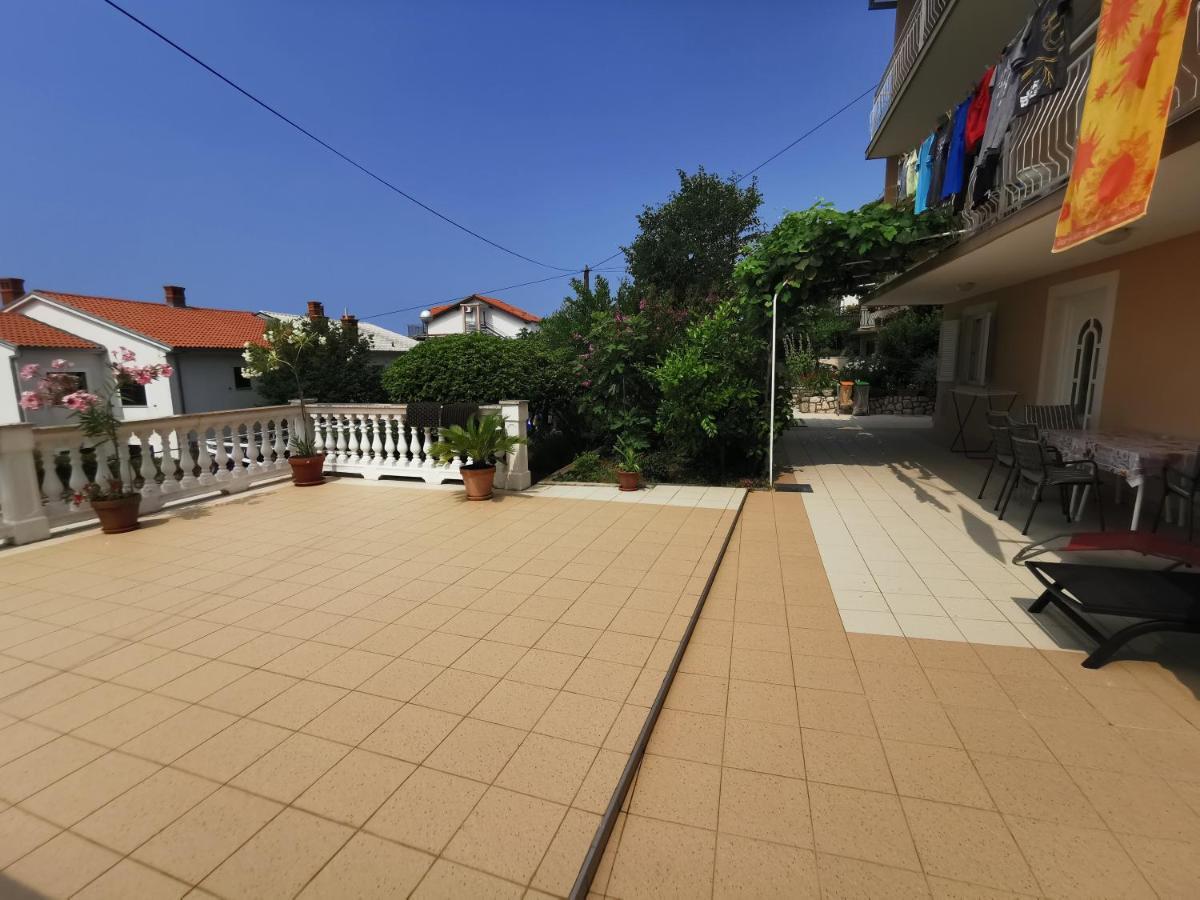 Villa Clara Apartments Kvarner Novi Vinodolski Extérieur photo